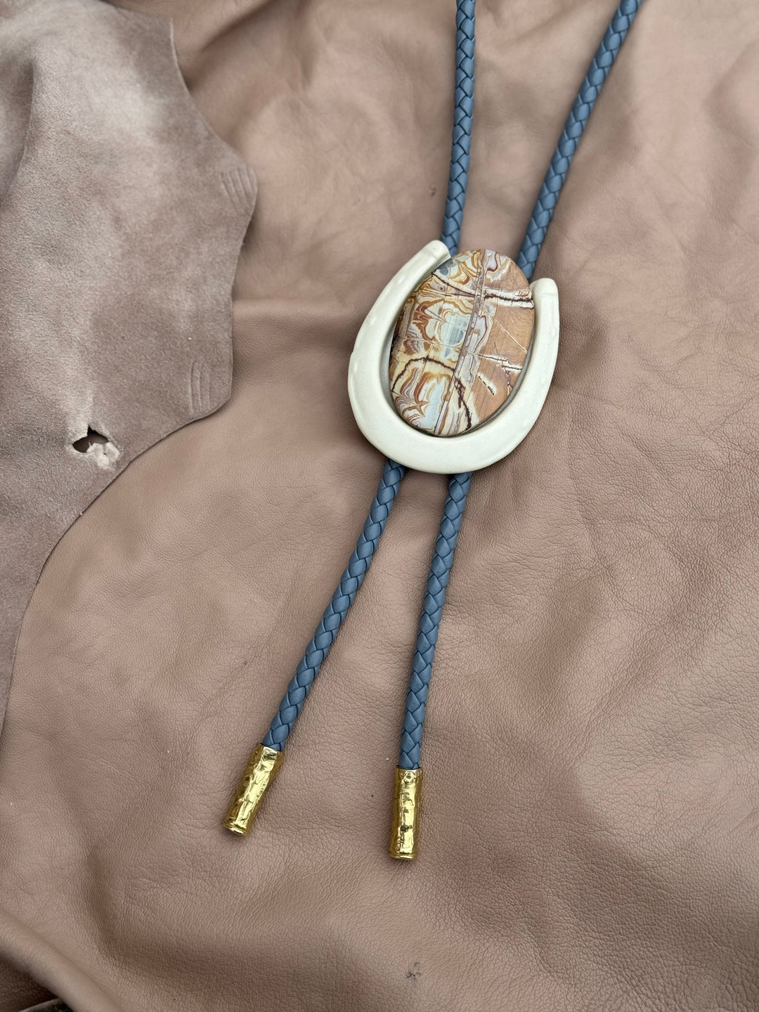 Picture Jasper Bolo