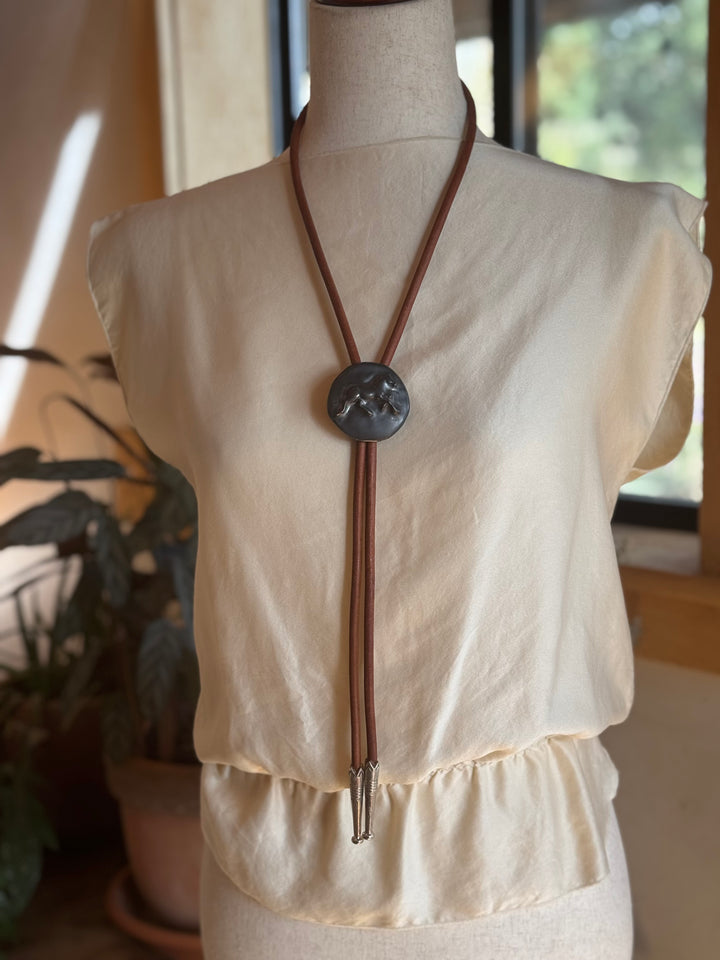 Clay Bolo