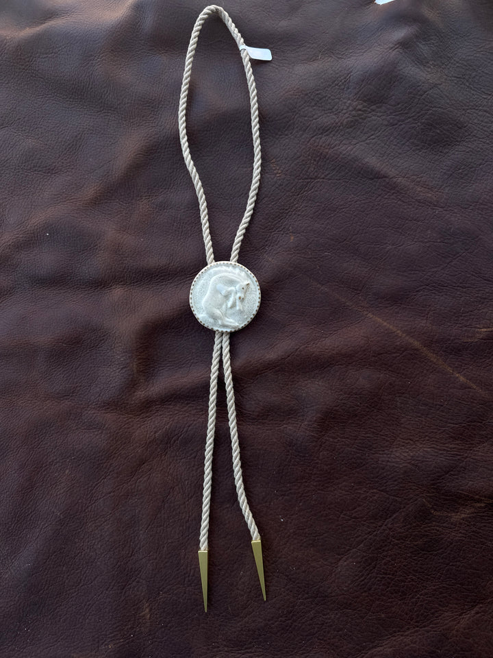 Clay Bolo