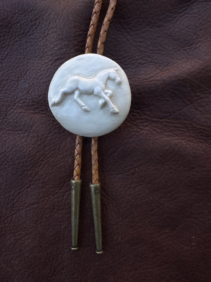 Clay Bolo