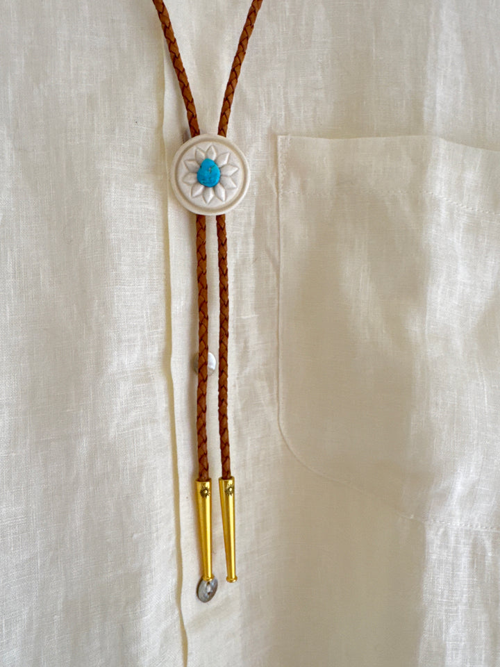 Clay Bolo
