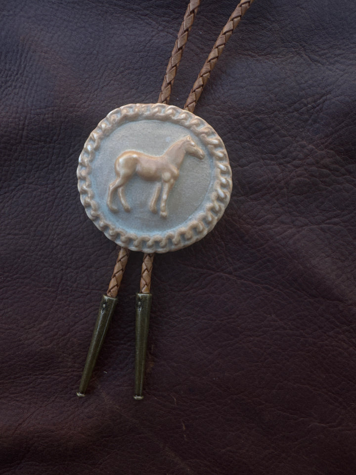 Clay Bolo