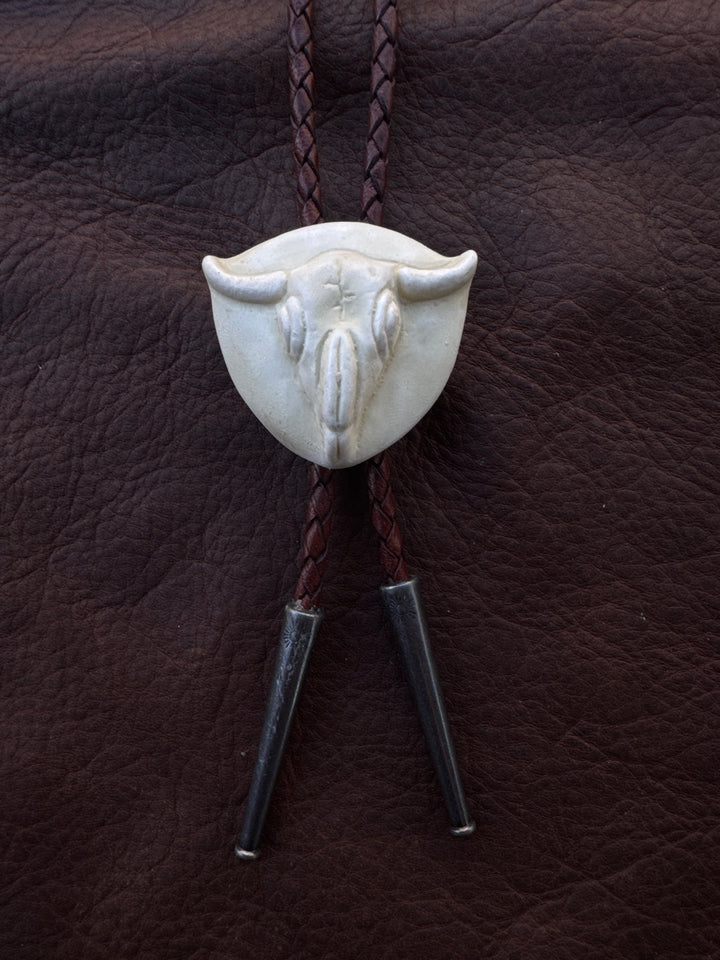 Clay Bolo