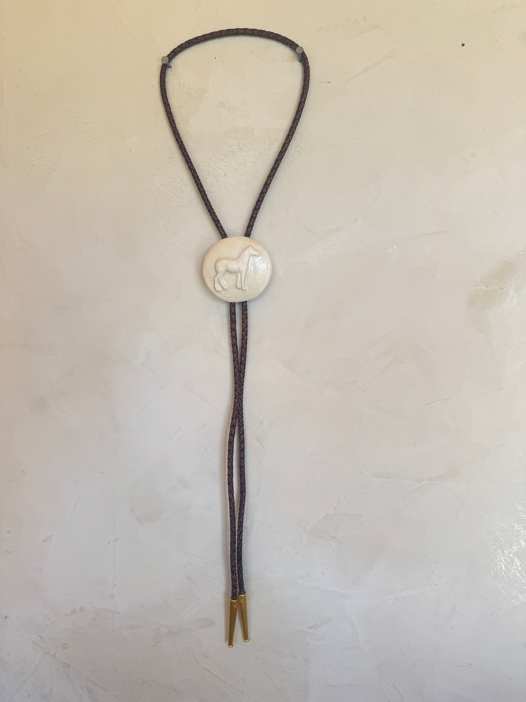 Clay Show Horse Bolo