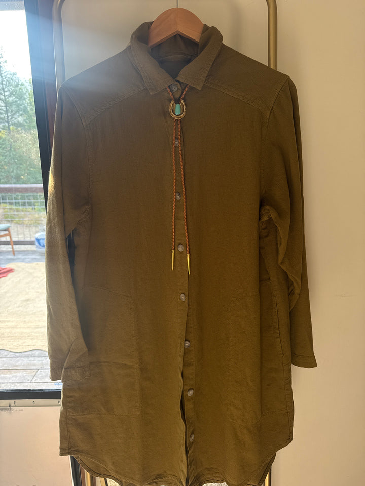 Clay Bolo