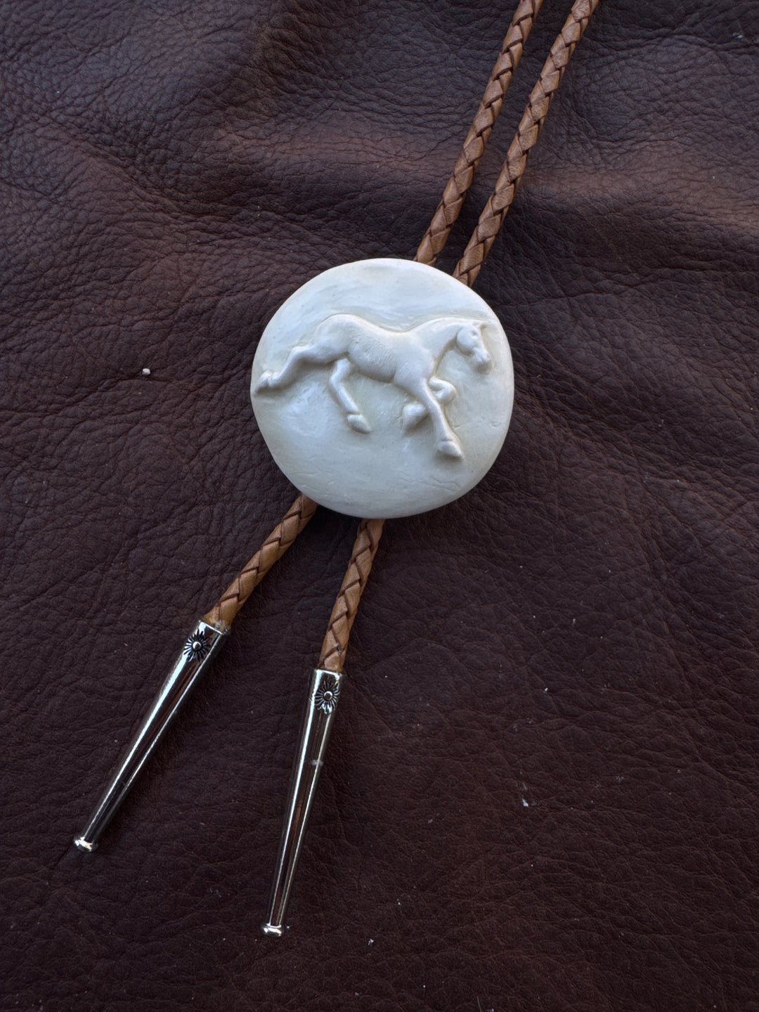 Clay Bolo