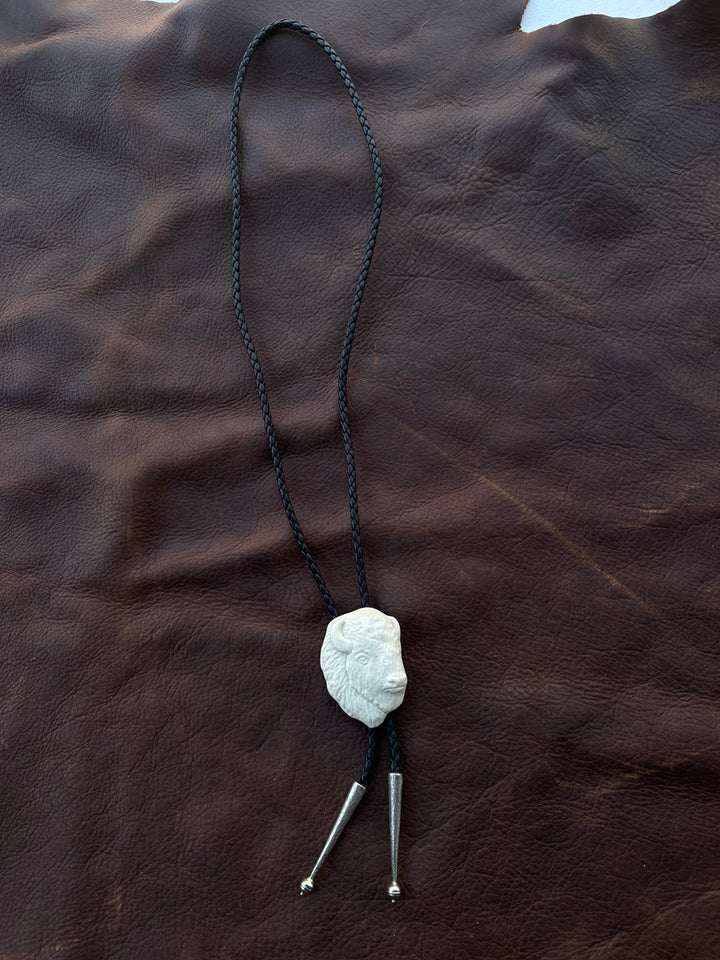 Clay Bolo