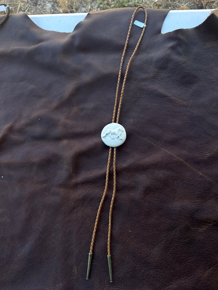Clay Bolo