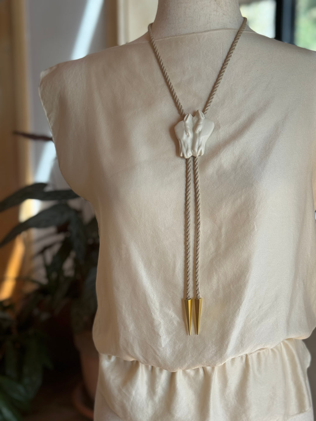Clay Bolo