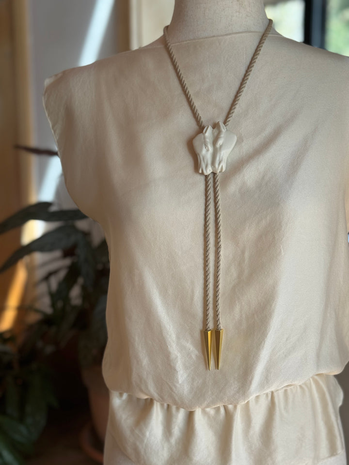 Clay Bolo