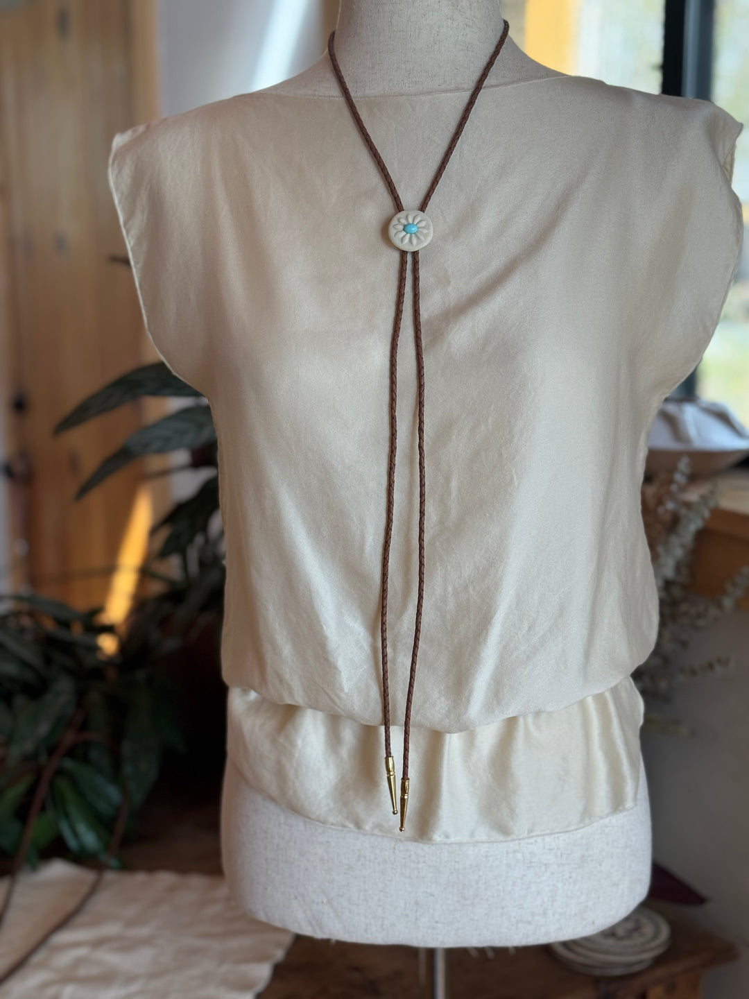 Clay Bolo