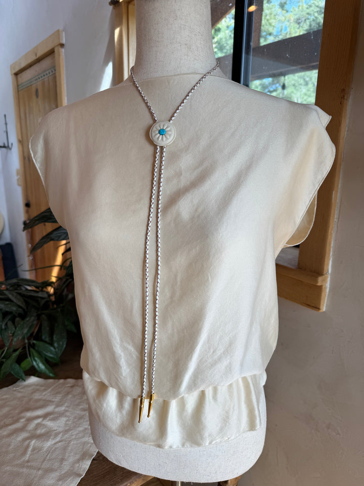 Clay Bolo