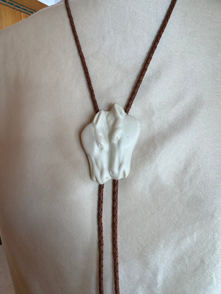 Clay Bolo