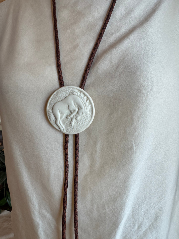 Clay Bolo
