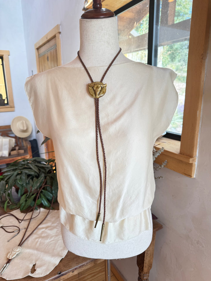 Clay Bolo