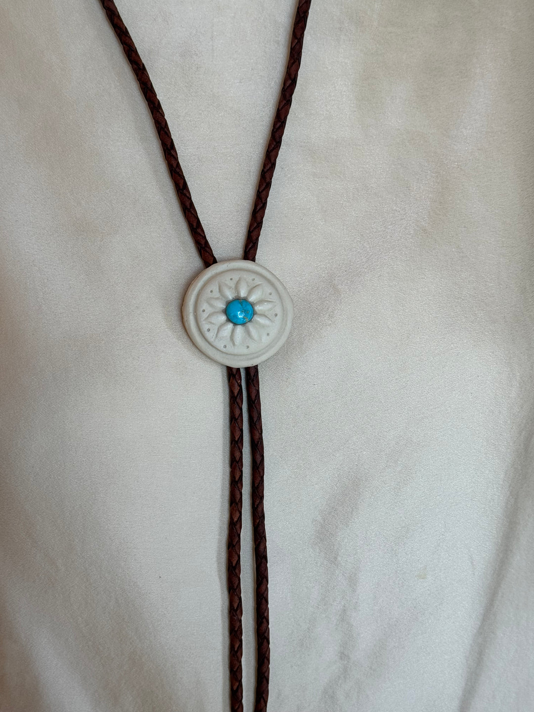 Clay Bolo