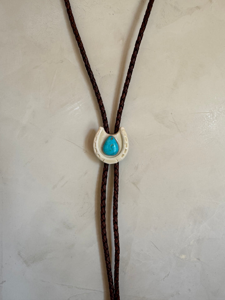 Clay Horseshoe Bolo