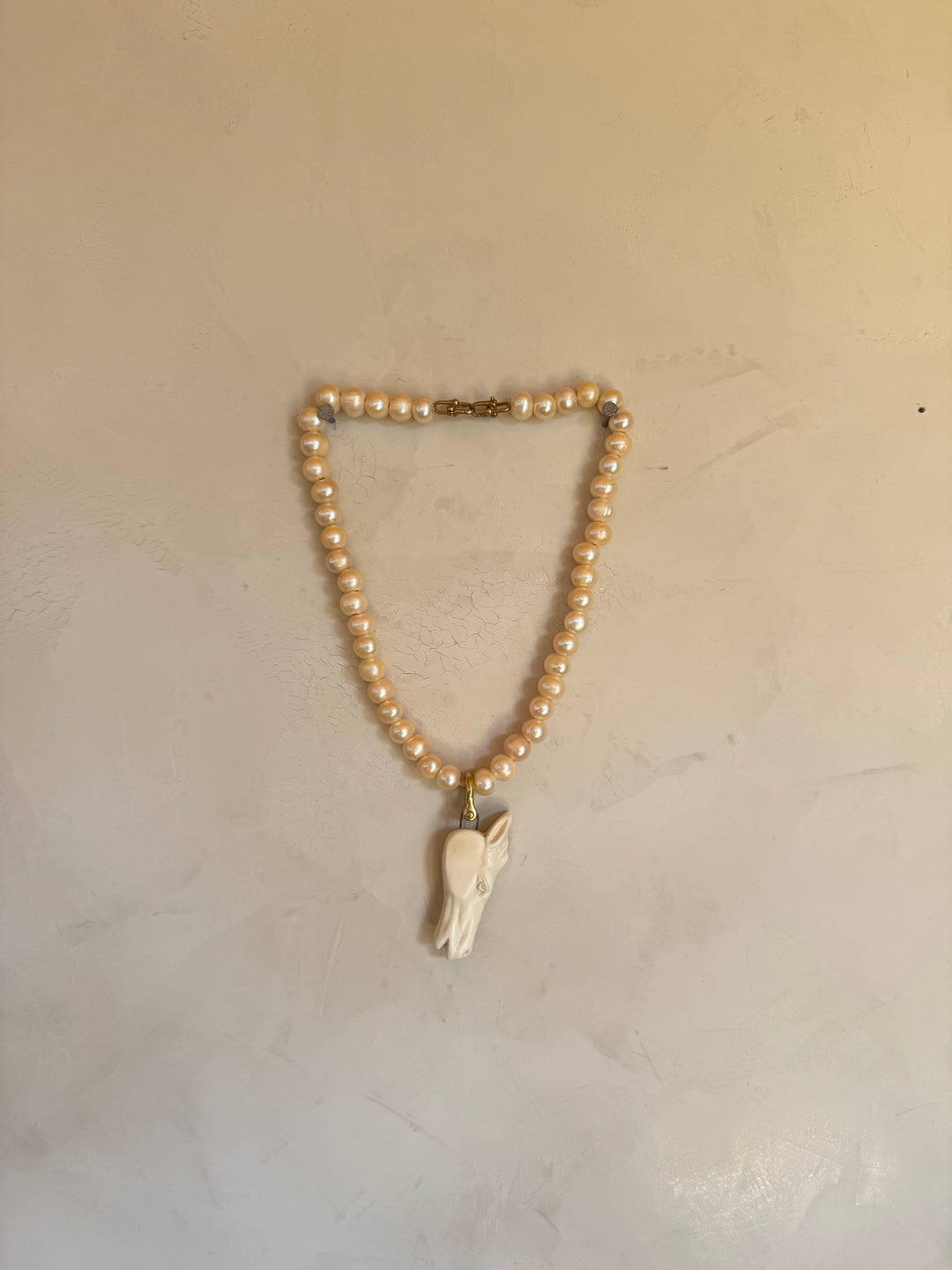 Clay Horse Pearl Choker