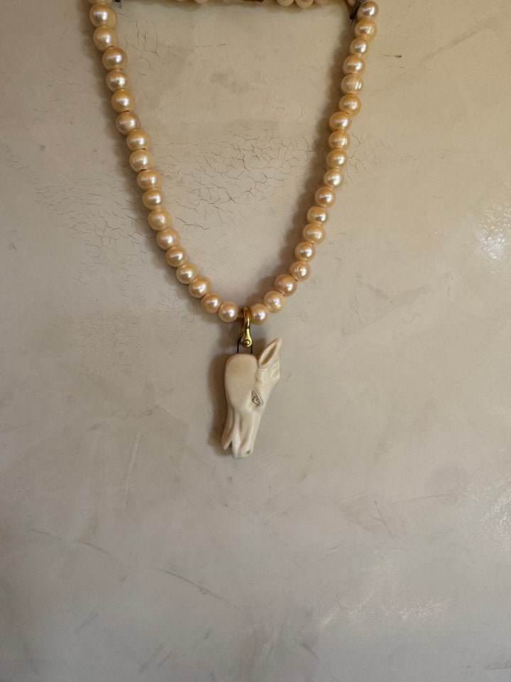 Clay Horse Pearl Choker