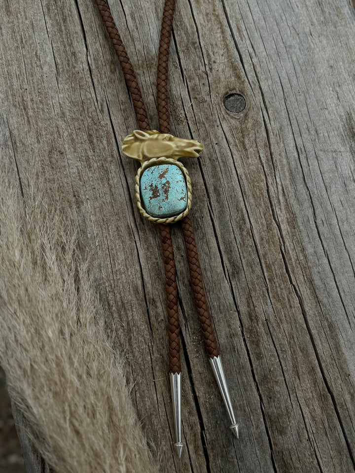 Porcelan and Turquoise Horse Bolo